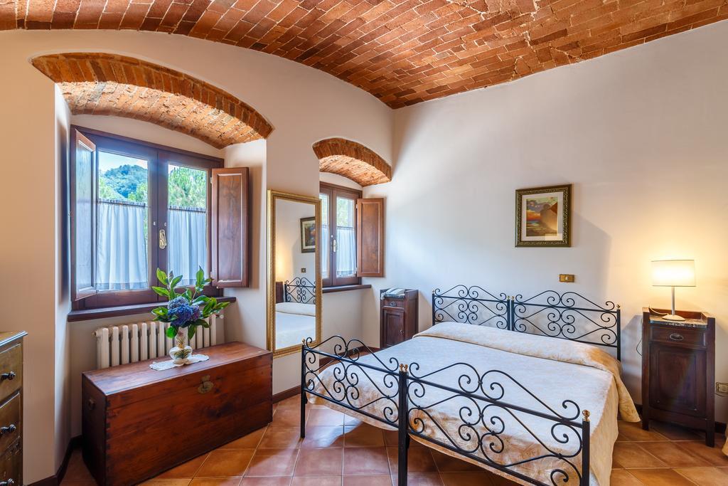 Villaggio Albergo San Lorenzo E Santa Caterina Pescia Eksteriør bilde